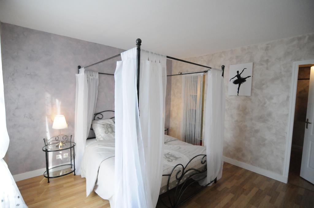 Appartement De Charme Climatise Pour 6 A 8 Pers อองบวส ห้อง รูปภาพ